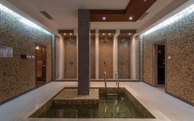 D&C Apartments in Garden of Eden