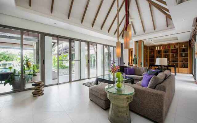 SYLVIA VILLA PATTAYA By DDM SIAM