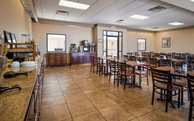 Quality Inn & Suites