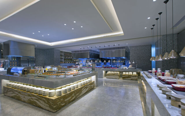 Sheraton Grand Jakarta Gandaria City Hotel