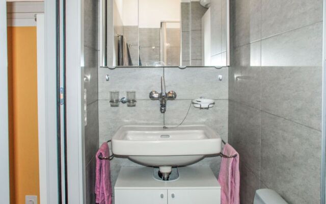 Apartment Ghetto Losone