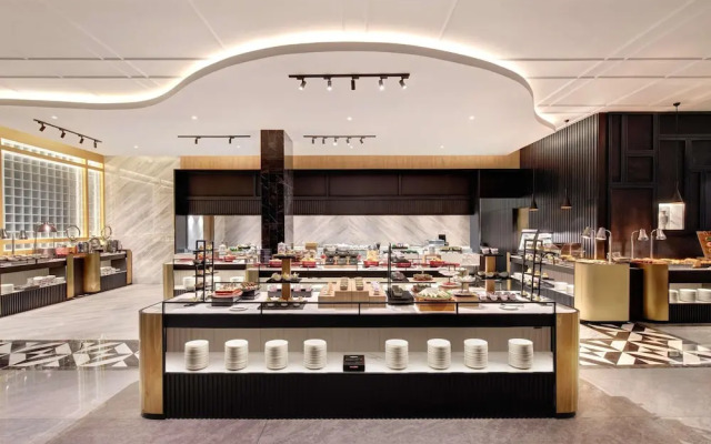 Grand Mercure Batam Centre