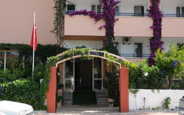 Orkide Hotel