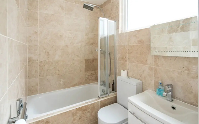Charming 1-bed Apartment in London