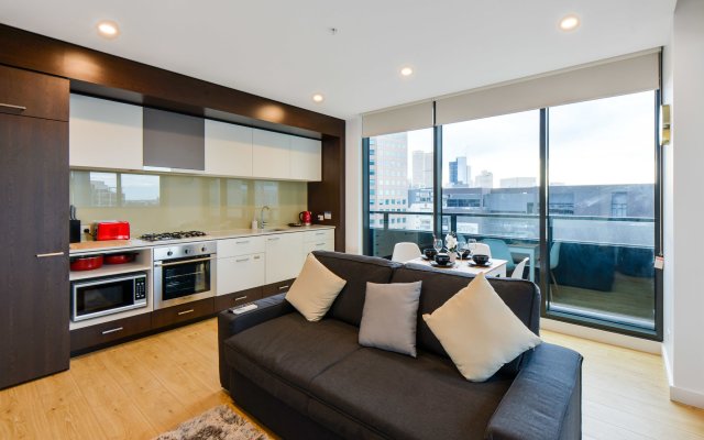 Serviced Apartments Melbourne- Opus