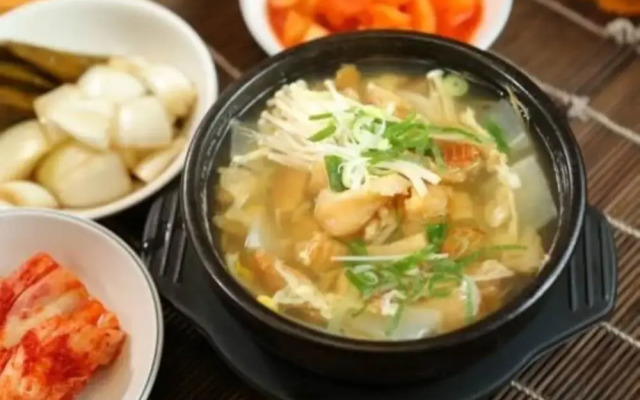 Hyundai Elliot Hotel and Resort