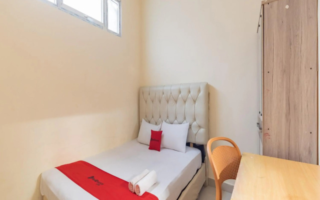 OYO 3972 Simega Residence