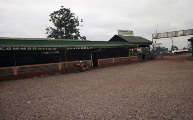 Summit Guest House & Grill