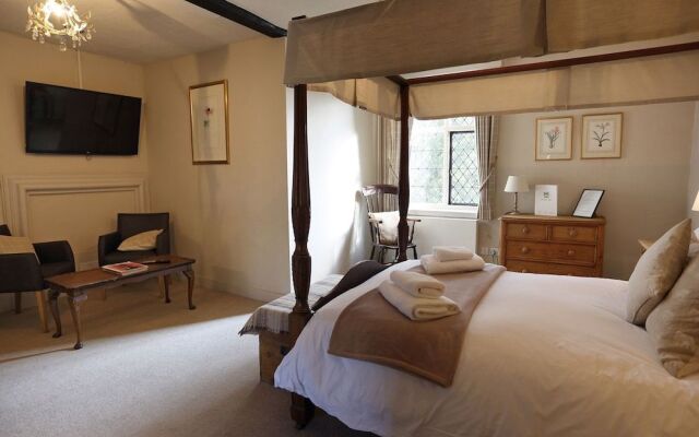 Buckinghamshire Arms