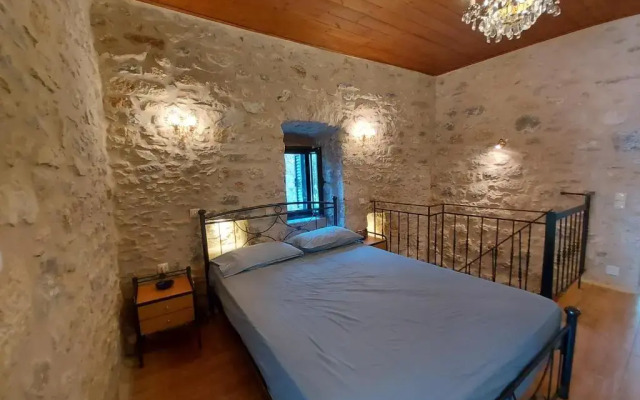 Elgina Apartments2 MANI