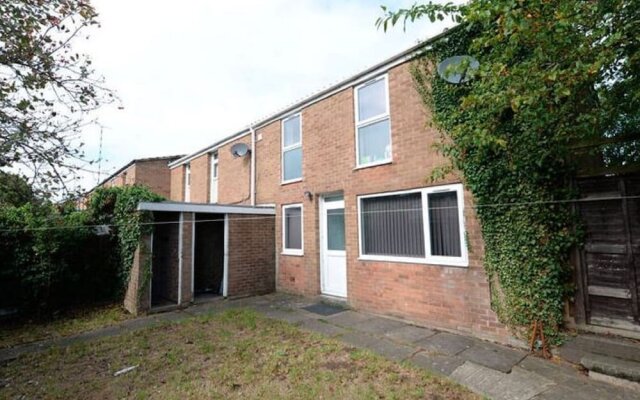 Soothing Apartment in Coventry Near Quinton Park