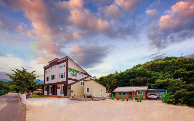 Samcheok Flower Pension