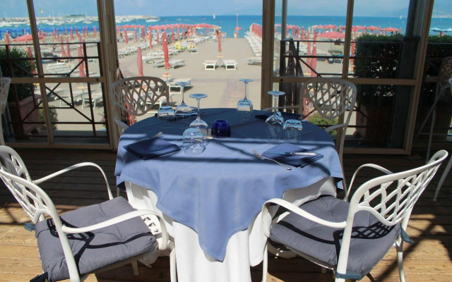 Suite Hotel Nettuno