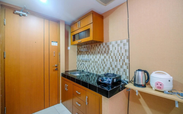 Homey And Simply Studio Apartment At Margonda Residence 5
