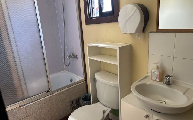 Hostal Riberas del Cruces