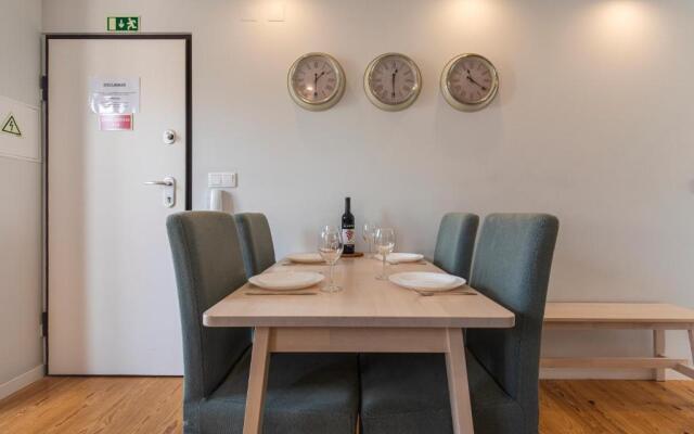 Graceful 2BDR Duplex Apartment by LovelyStay