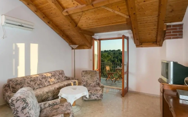 Holiday Home Luce