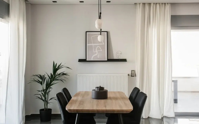 UPSTREET Teal Faliro House