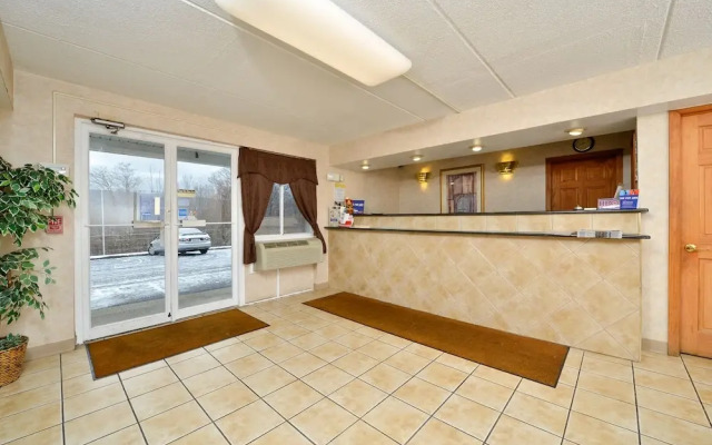 Days Inn by Wyndham Lenox MA