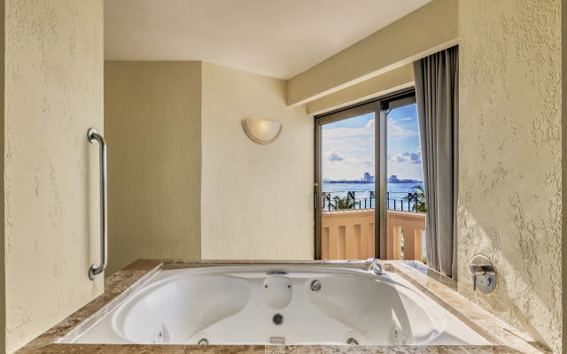 Fiesta Americana Cancun Villas
