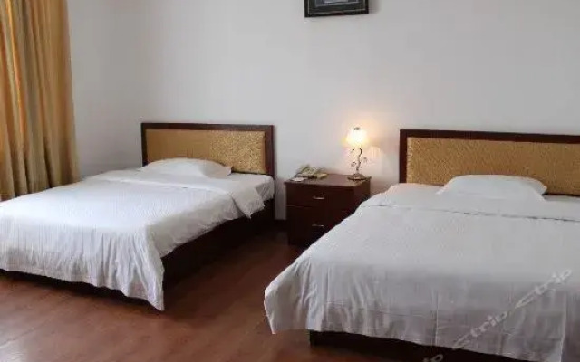 Beihai Silver Beach Holiday Hotel