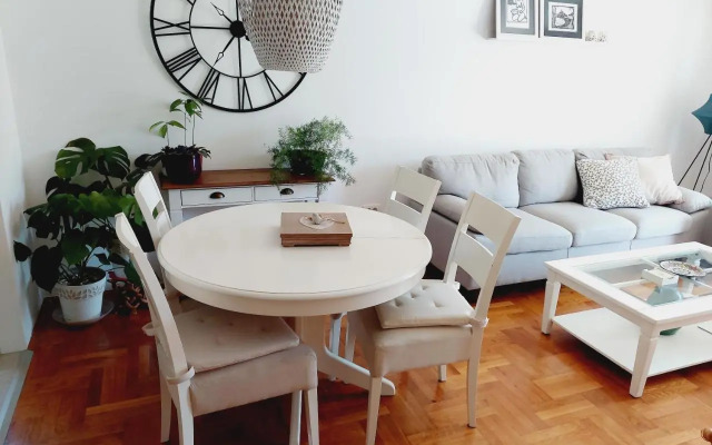 Sweet Apartment