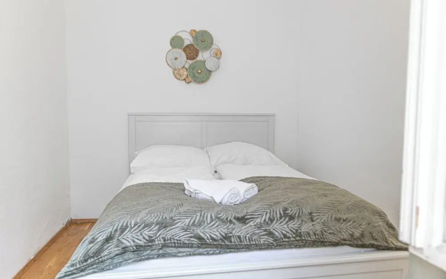 Modern 2BR Long Stay Near Rennweg