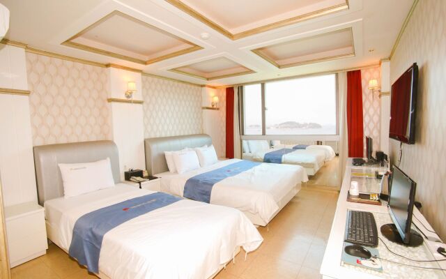Yeosu Beach Hotel
