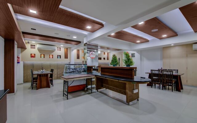 OYO Townhouse 047 Kanakpura Road