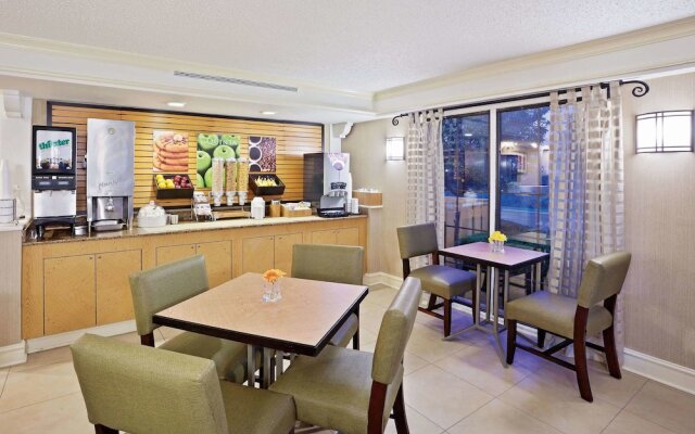 La Quinta Inn Merrillville