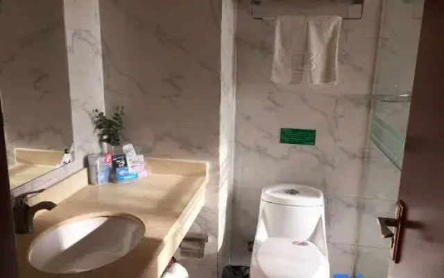 Beijing Huaiyangcun Business Hotel