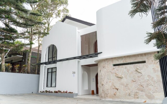 Sunshine City View Villa 6BR wth a private Heated Pool