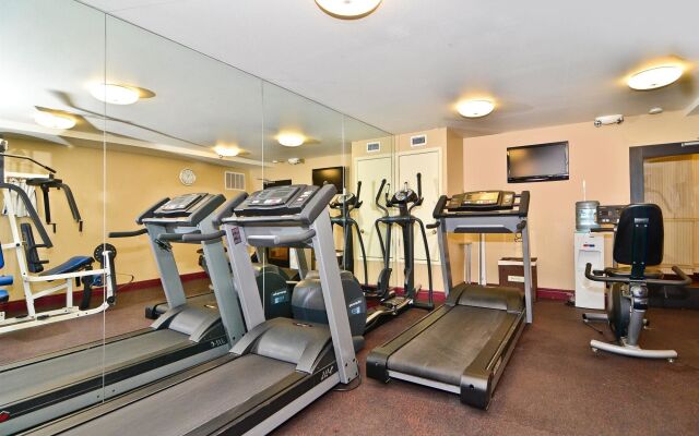 Empieria High Sierra Hotel