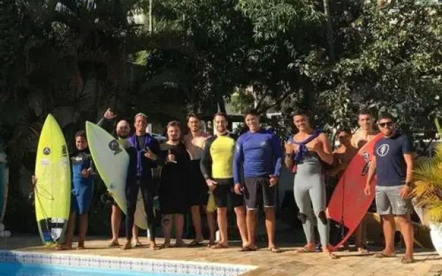 Rio Surf House Hostel e Pousada