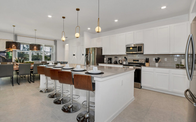 2489SHANTI, Kissimmee, US