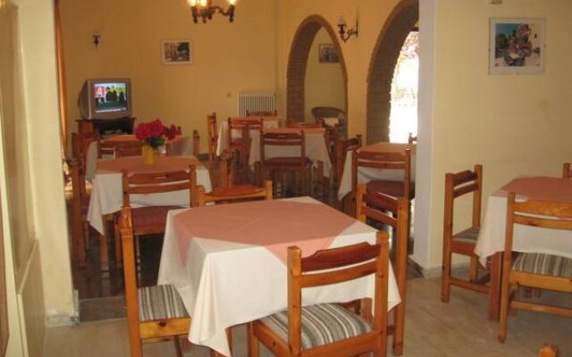 Marie Hotel