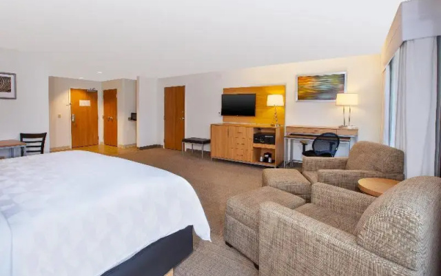 Holiday Inn Morgantown University Area