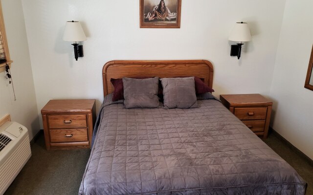 Yosemite Riverside Inn