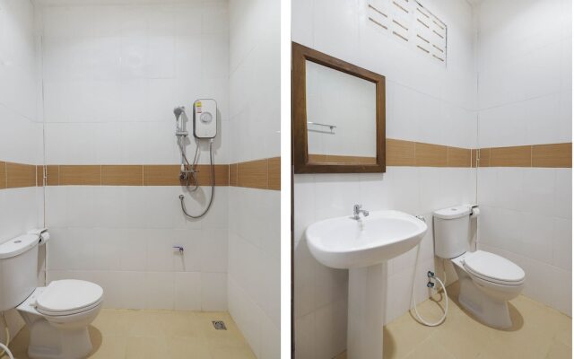 OYO 957 Thai Gallery Home
