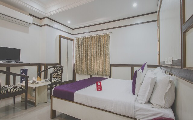 OYO Flagship 983 Hotel Surya Residency