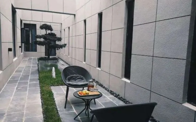 uzhou Administrative Center Yaduo Hotel on Taihu Road