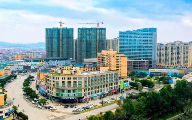 Lifeng Hotel Universal Pearl City Store