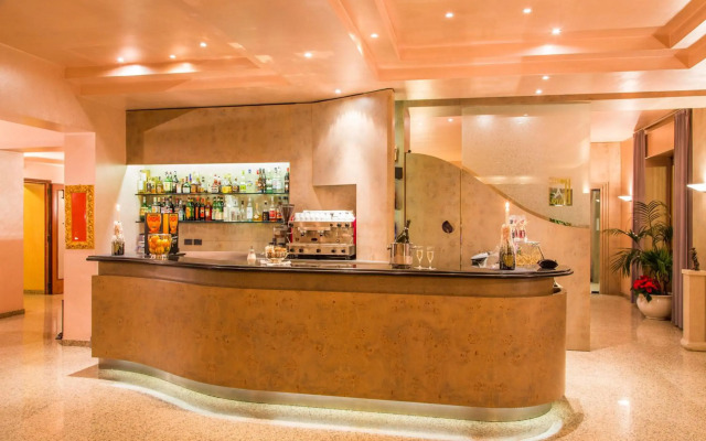 Hotel Diana