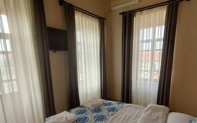 Pürhayal Çeşme