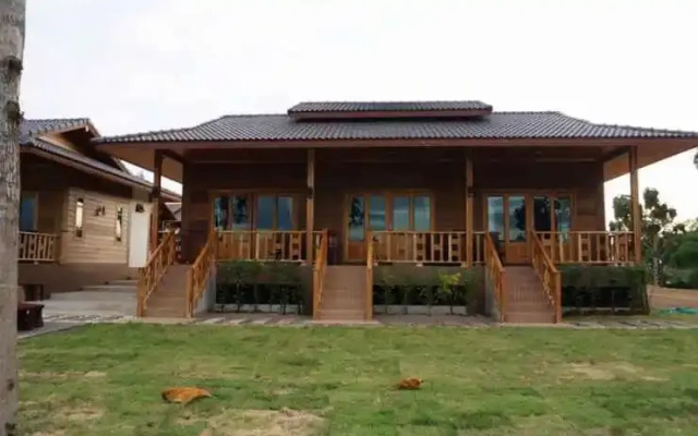 Lamoon Villa by the River