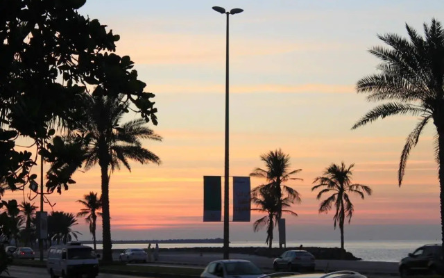 Al Corniche Hotel Villa Alisa
