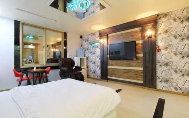One Motel