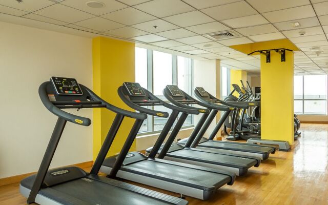 Beautiful Home, Wake Up To Superb Marina Views