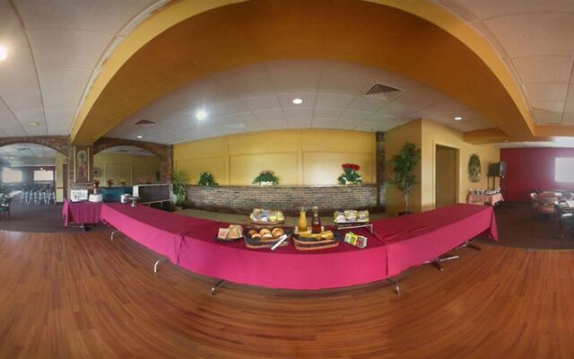 Rodeway Inn and Suites