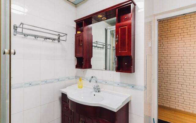 Jiayuhuxiao Apartment